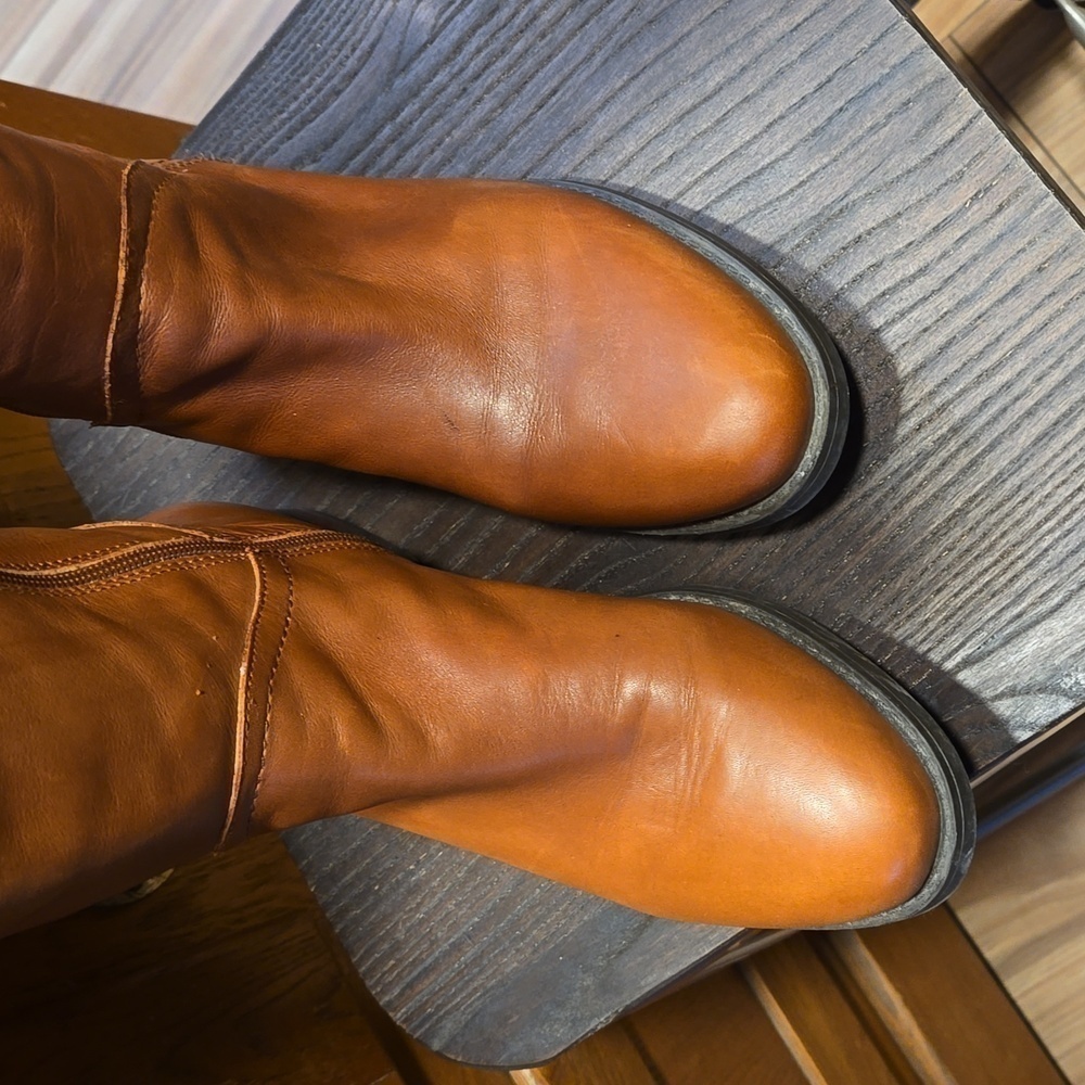 Marc Fisher Leather Wide Calf Taite Riding Boots Ladies Size 7.5 Carmel Color - Picture 6 of 10